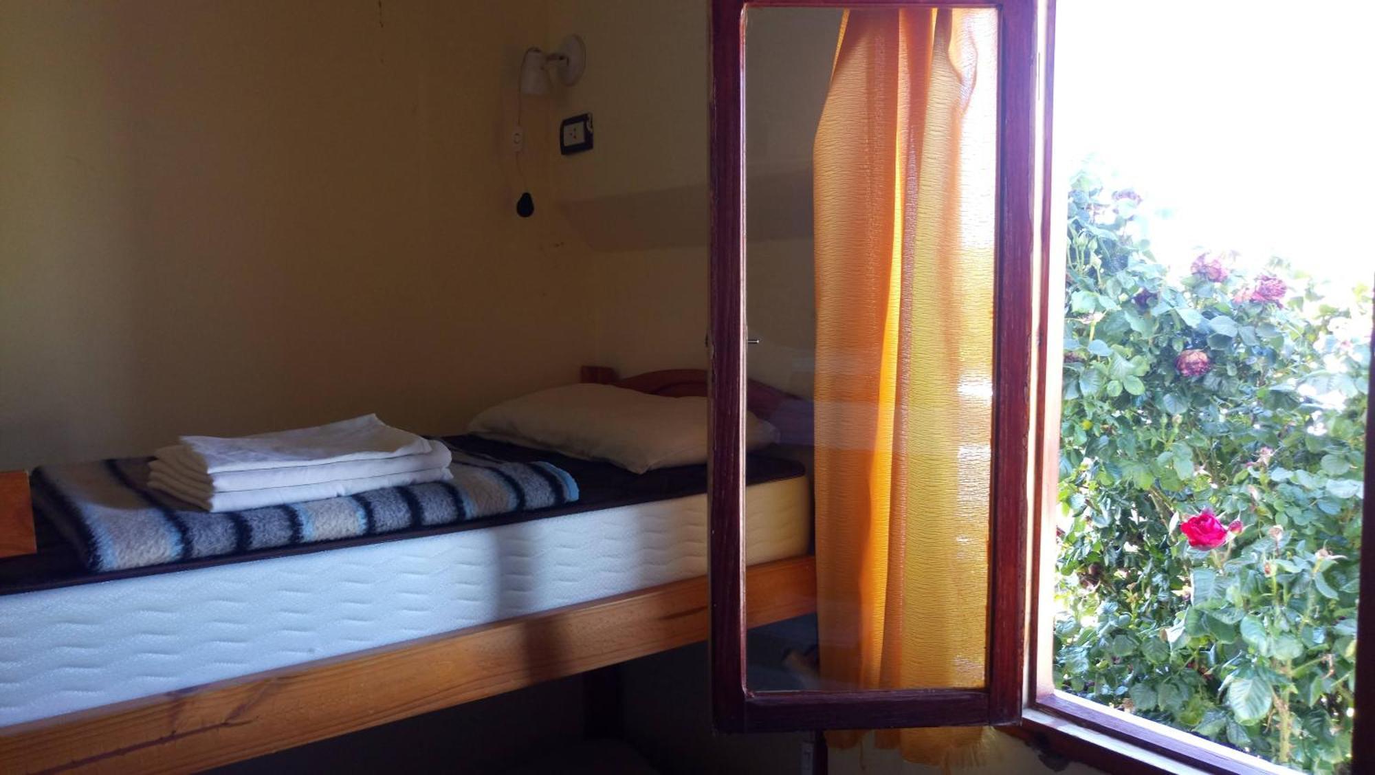 Hostel Aves Del Lago El Calafate Exterior foto